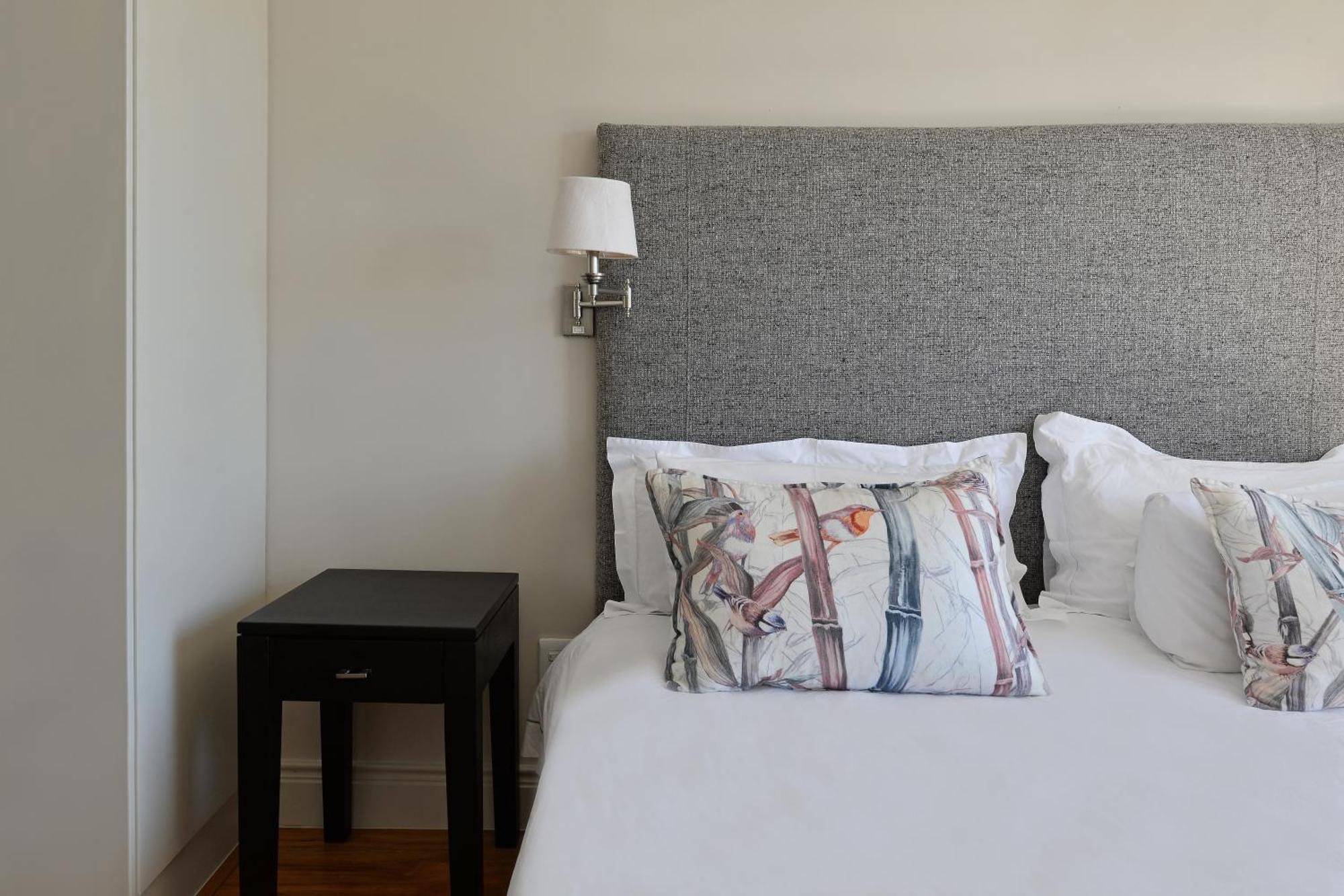 Unit 305 Cape Royale Luxury Apartment