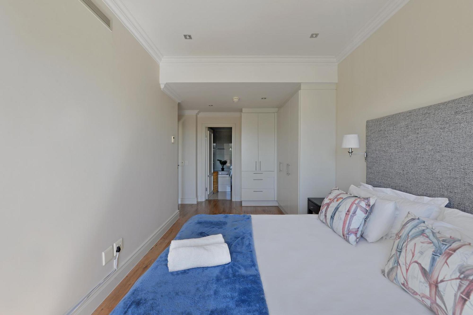 Apartment Unit 305 Cape Royale Luxury *